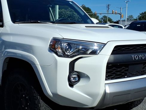 Used 2024 Toyota 4Runner TRD Off-Road Premium w/ Moonroof Package AWD/4WD image 6