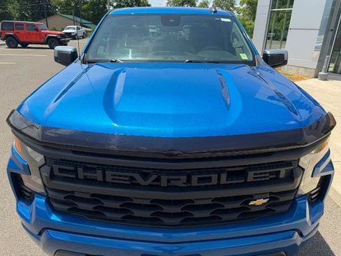 Used 2022 Chevrolet Silverado 1500 Custom AWD/4WD image 5