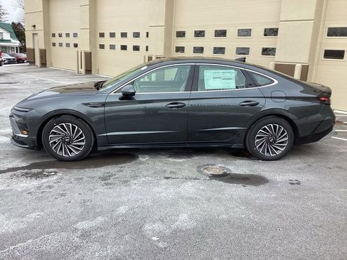 New 2026 Hyundai Sonata Limited image 4