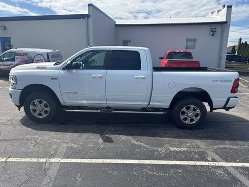 Used 2022 RAM 2500 Big Horn w/ Level C Equiment Group AWD/4WD image 6