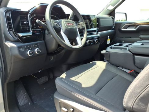 New 2026 GMC Sierra 1500 Elevation AWD/4WD image 10