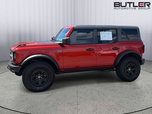 Used 2024 Ford Bronco Wildtrak AWD/4WD image 3