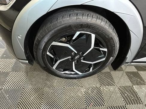 Used 2024 Hyundai Ioniq 5 Limited RWD image 9