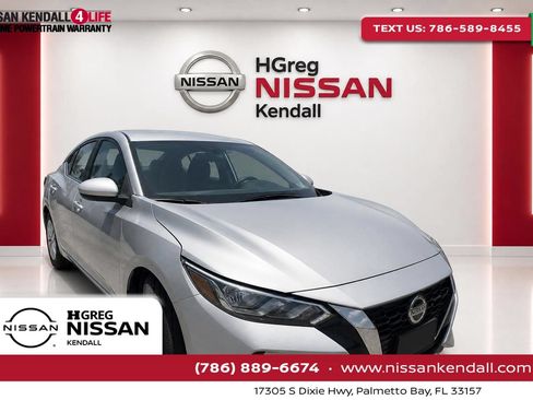Certified 2023 Nissan Sentra S FWD image 1