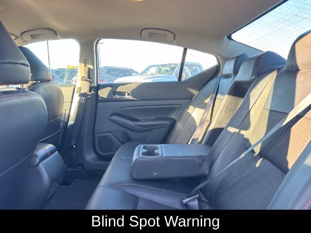 Used 2024 Nissan Altima 2.5 SR FWD image 13