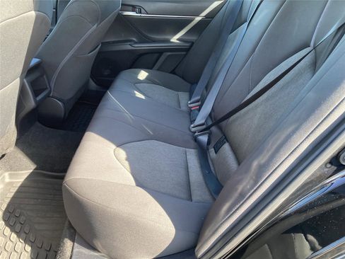 Used 2024 Toyota Camry LE image 28