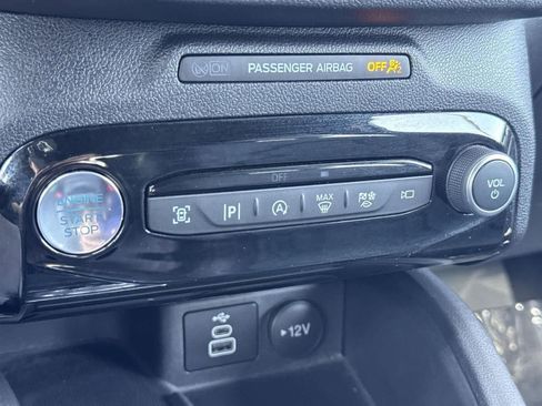 Used 2024 Ford Escape ST-Line Elite w/ Premium Technology Package image 19