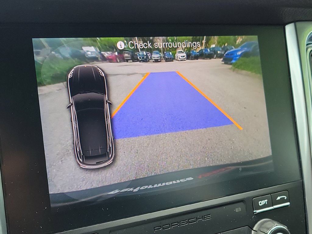 Used 2018 Porsche Macan AWD/4WD image 34