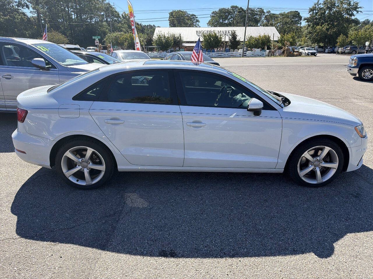 Used 2015 Audi A3 1.8T Premium w/ Cold Weather Package FWD image 4