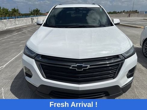 Used 2023 Chevrolet Traverse LT image 15
