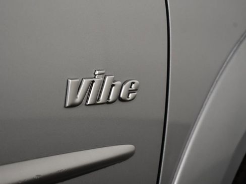 Used 2005 Pontiac Vibe image 16