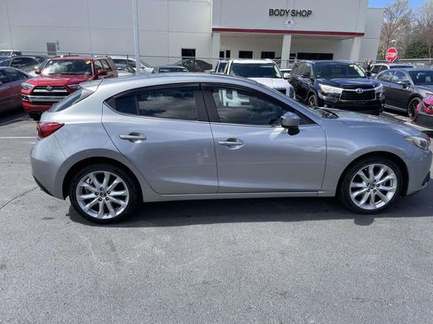 Used 2016 MAZDA MAZDA3 s Touring image 29