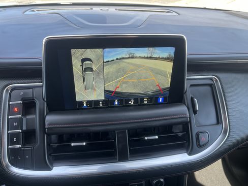 Used 2022 Chevrolet Tahoe RST w/ Luxury Package image 32