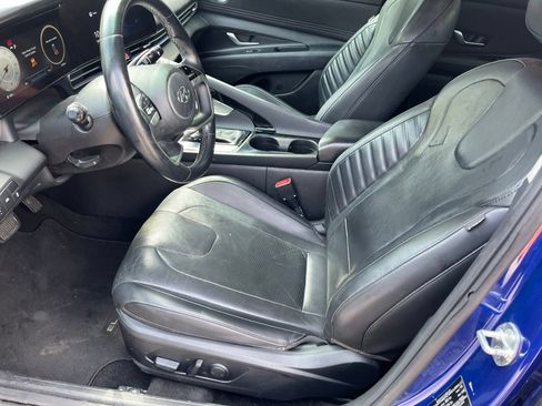 Used 2021 Hyundai Elantra Limited w/ Cargo Package FWD image 14