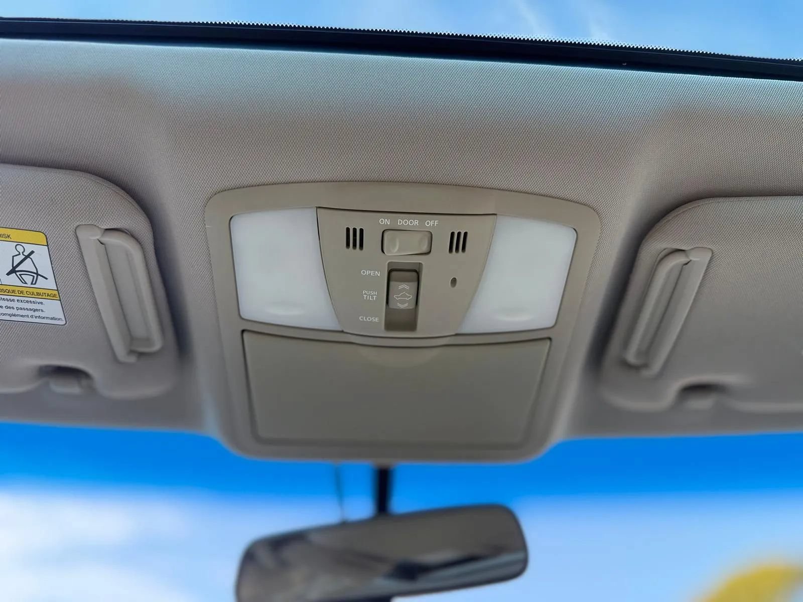 Used 2012 Nissan Murano SV AWD/4WD image 22