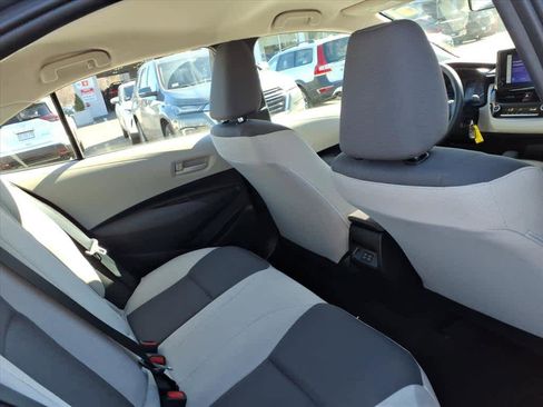 Used 2024 Toyota Corolla LE image 22