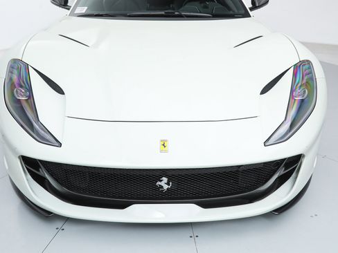 Certified 2019 Ferrari 812 Superfast image 12
