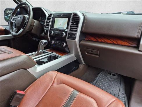 Used 2019 Ford F150 King Ranch w/ Equipment Group 601A Luxury AWD/4WD image 20