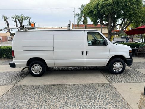 Used 2013 Ford E-150 and Econoline 150 w/ PWR Group RWD image 4