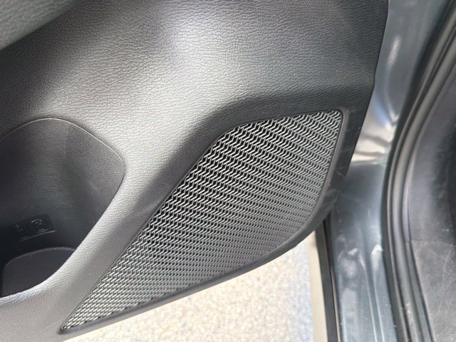 Used 2024 Mitsubishi Outlander SE FWD image 24