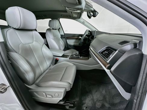 Used 2023 Audi Q5 2.0T Prestige w/ Prestige Package AWD/4WD image 33