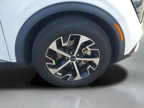 Certified 2023 Kia Sportage EX FWD image 29