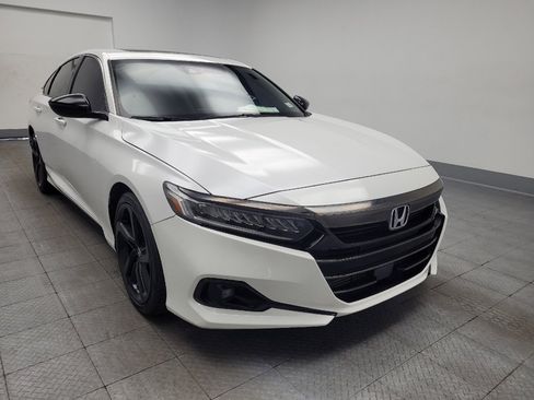 Used 2021 Honda Accord Sport image 14