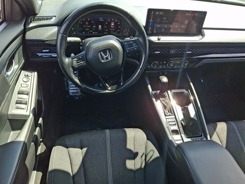 Used 2023 Honda Accord Sport image 12