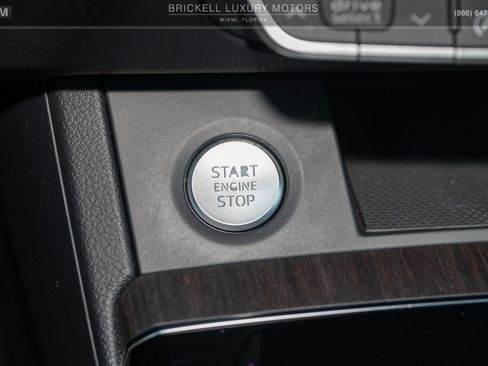 Used 2021 Audi Q5 2.0T Premium w/ Convenience Package image 36