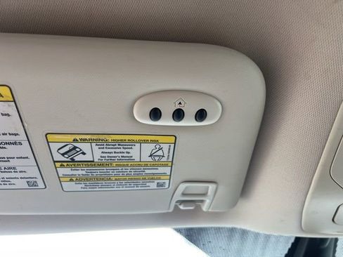 Used 2014 Ford Escape Titanium image 32