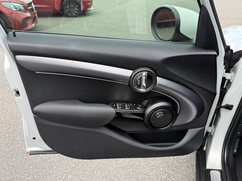 Used 2023 MINI Cooper S w/ Premium Package FWD image 31