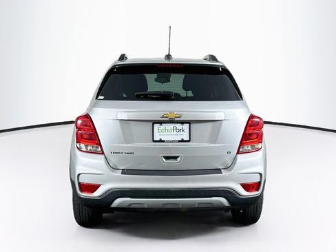 Used 2019 Chevrolet Trax LT w/ LT Convenience Package AWD/4WD image 7