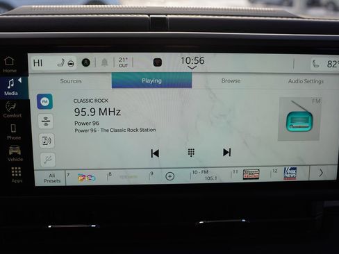 Certified 2025 Jeep Wrangler Unlimited Sahara w/ Safety Group image 23