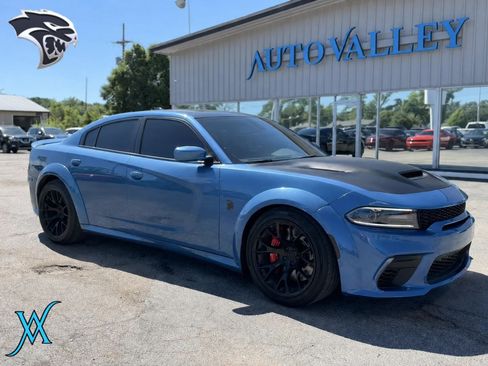 Used 2022 Dodge Charger SRT Hellcat w/ Harman/Kardon Audio Group RWD image 1