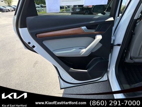 Used 2022 Audi Q5 2.0T Premium AWD/4WD image 18