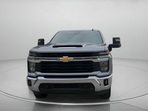 Used 2025 Chevrolet Silverado 2500 LT w/ Convenience Package AWD/4WD image 8