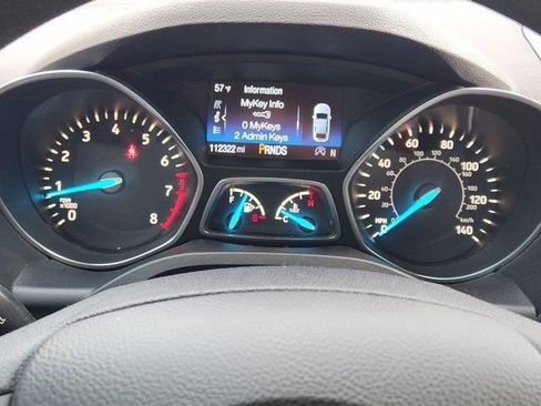 Used 2017 Ford Escape SE image 7