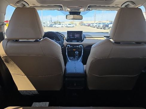 Used 2025 Toyota RAV4 XLE Premium AWD/4WD image 18