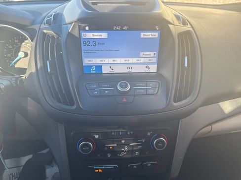 Used 2018 Ford Escape SE w/ SE Sync 3 Package image 21