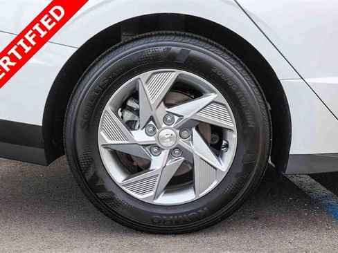 Certified 2025 Hyundai Sonata SE image 8