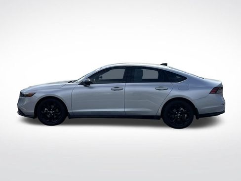 Used 2025 Honda Accord SE image 2