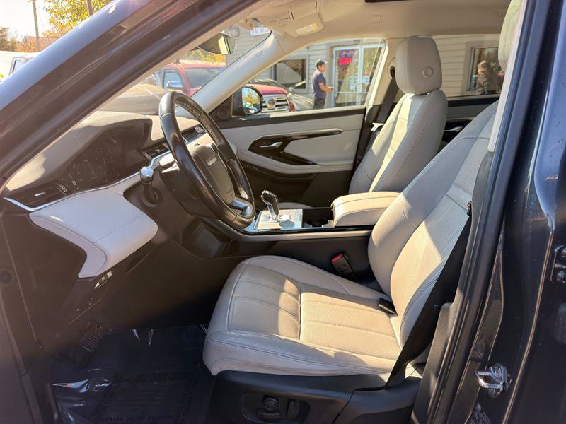 Used 2020 Land Rover Range Rover Evoque SE AWD/4WD image 17