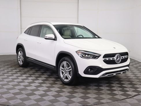 Certified 2022 Mercedes-Benz GLA 250 image 3