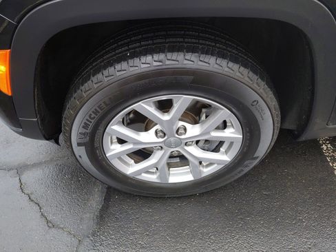 Used 2021 Jeep Grand Cherokee L Limited AWD/4WD image 23