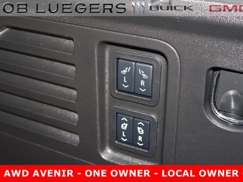 Certified 2025 Buick Enclave Avenir image 22