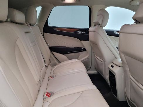 Used 2016 Lincoln MKC Reserve w/ Lincoln MKC Climate Package image 19