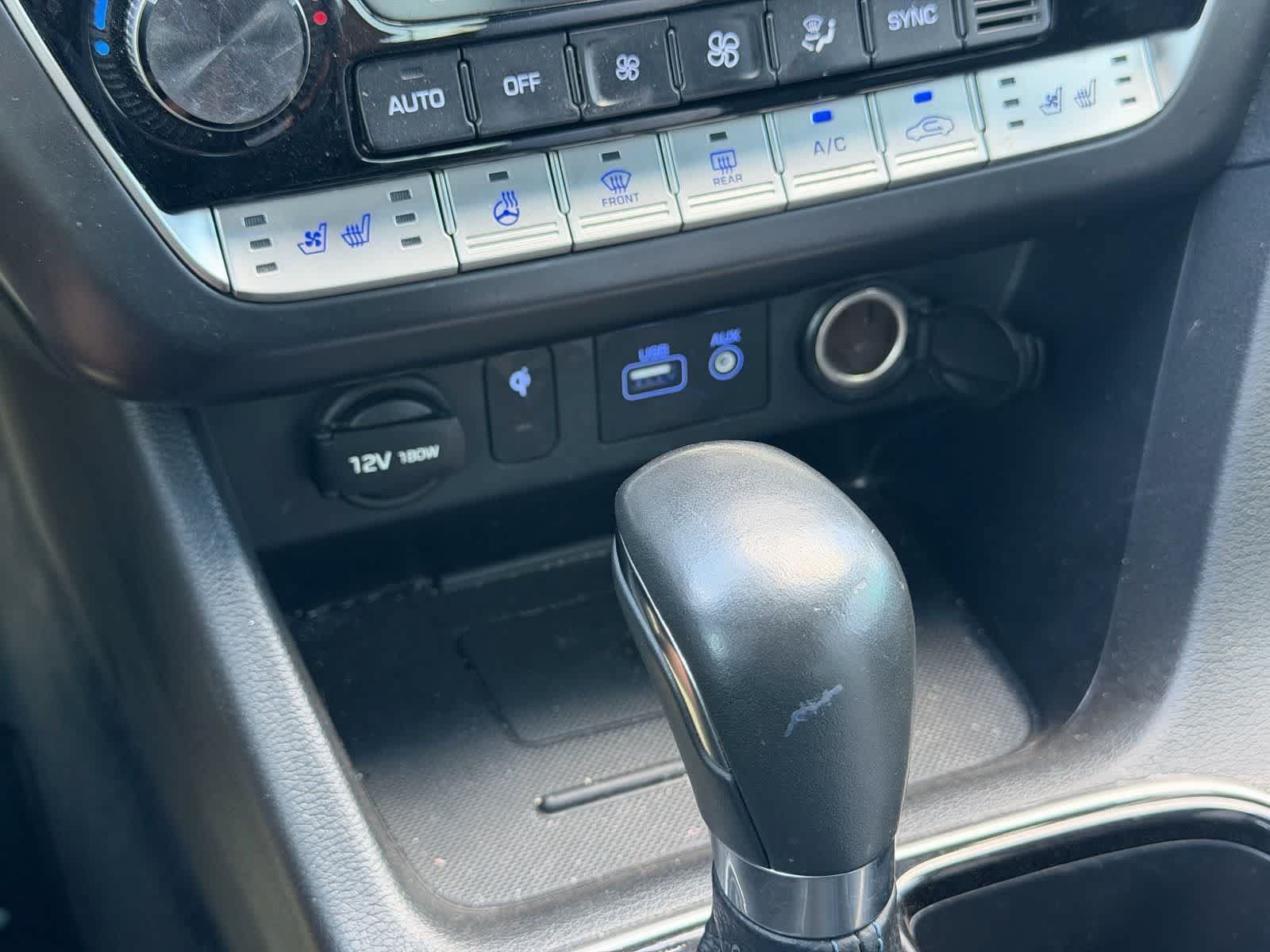 Used 2019 Hyundai Sonata Limited FWD image 14