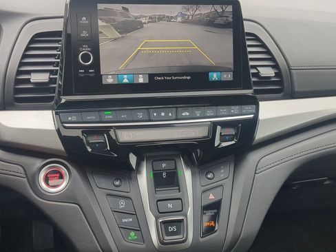 Used 2025 Honda Odyssey Sport-L image 28