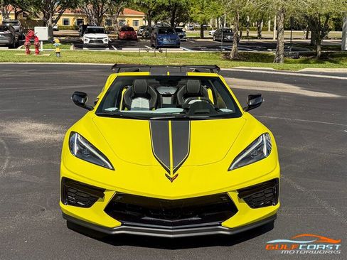 Used 2022 Chevrolet Corvette Stingray Premium Conv RWD image 3