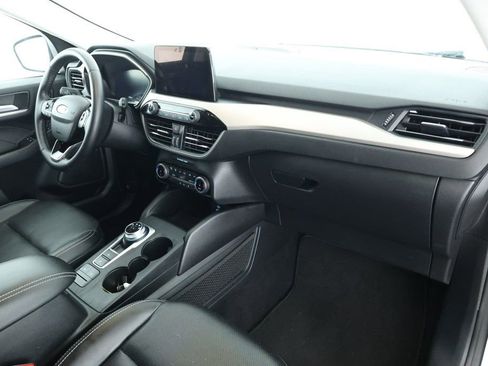 Used 2022 Ford Escape SEL w/ Technology Package image 22